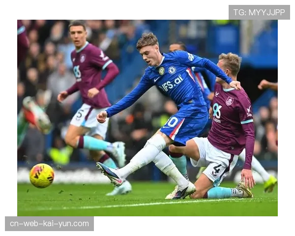 弗莱明补时头球绝平切尔西 伯恩利前锋展现顽强斗志